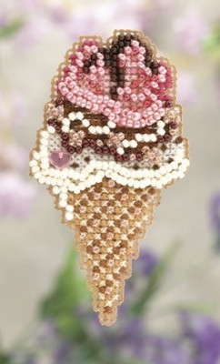 Triple Scoop (2011) / MH181106