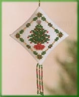 Holiday Trimmings (2004) / MHTD25