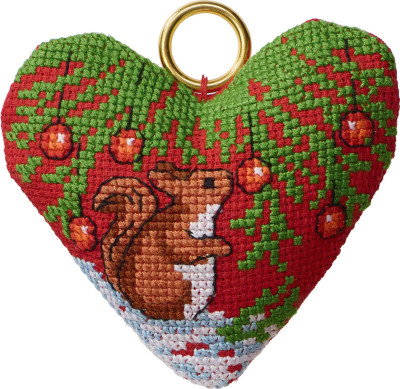 Squirrel in Heart Ornament / 011295 WI