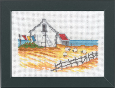 Sheep On Beach / 133156 WI
