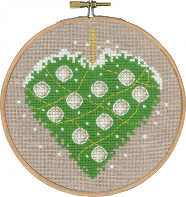 Heart With Ornaments / 134203 WI