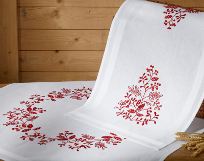 Christmas in Red - 
 Table Topper - 
 Embroidery (lower left) / 271600 WI