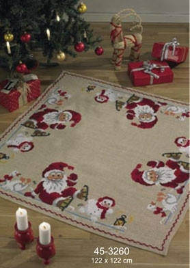 Skating Santa 
 Square Tree Skirt / 453260 WI