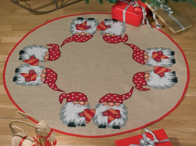 Elf with Heart Tree Skirt / 455577 WI