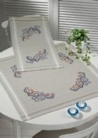 Early Morning 
 Table Runner (Upper) / 634740 WI