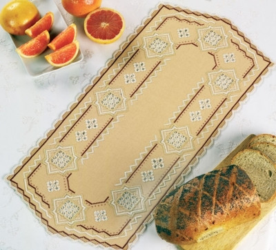 Hardanger Table Runner / 636716 WI