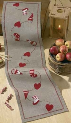 Christmas Tablerunner / 680246 WI