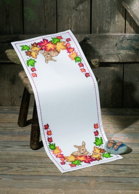 Fall With Kid Runner / 687320 WI