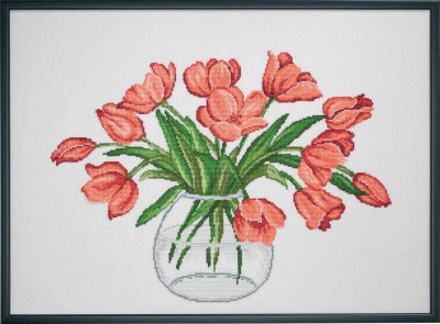 Tulips in Vase / 701130 WI