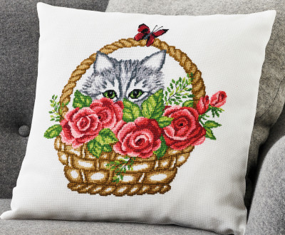 Basket & Cat Cushion / 832113 WI