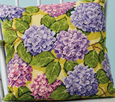 Hydrangea Pillow / 833376 WI