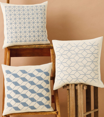3 Designs - Cushion / 835350 WI