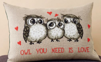 Owl You Need Is Love Cushion / 835460 WI
