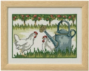 Chickens w/watering can / 920148 WI