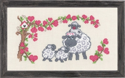 Sheep Family / 925347 WI
