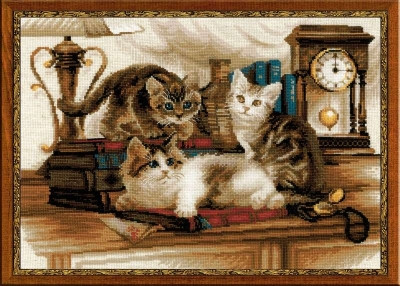 Furry Friends / RL1247