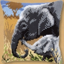 Elephant Love / PNV146813