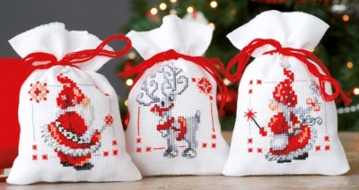 Christmas Elves - Set of 3 / PNV150688