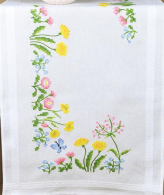 Field Flowers - Table Runner / PNV152859