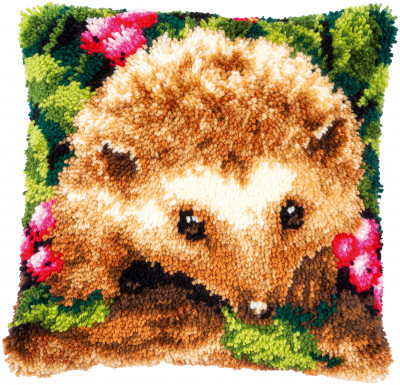 Hedgehog Latch Hook Cushion / PNV153782