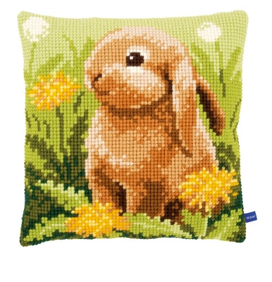Little Hare Cushion / PNV154842