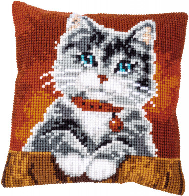 Cat with Collar - Cushion / PNV155353