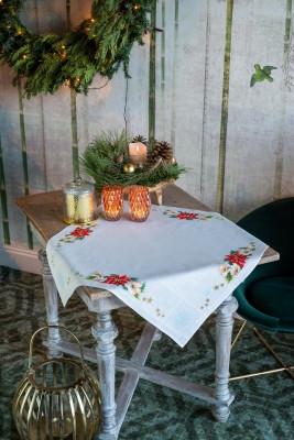 Christmas Flowers Table Cloth / PNV157190