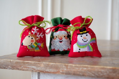Santa/Snowman/Reindeer Bags (Set of 3) / PNV158346