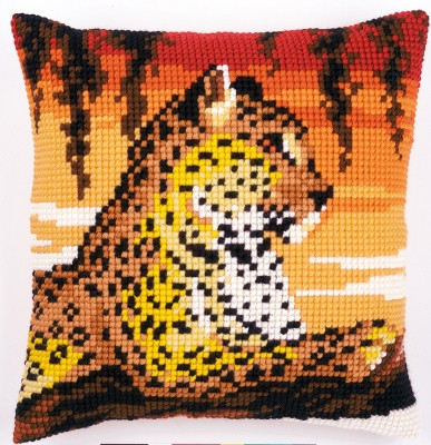 Leopard Cushion / PNV162253