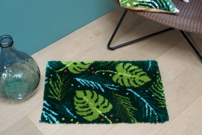 Leaves - Latch Hook Rug / PNV170834