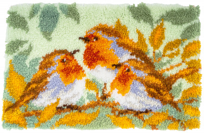 3 Robins Among Leaves - Latch Hook Rug / PNV201854