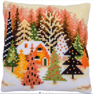 Christmas Trees Cushion / PNV202573