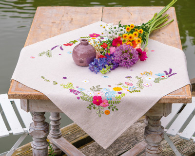 Cheerful Spring Table Cloth - Embroidery / PNV216907