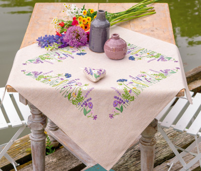 Purple Garden Splendor Table Cloth - Embroidery / PNV216925