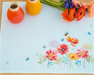 Poppies & Wildflowers Placemat Set of 2 / PNV230494