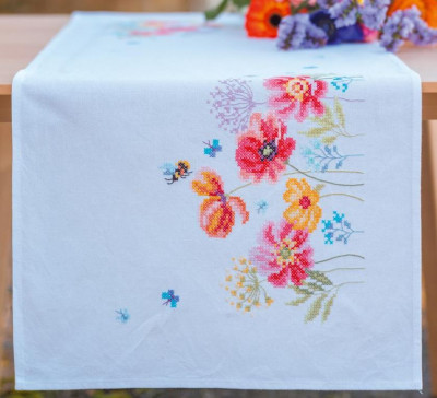 Poppies & Wildflowers - Table Runner / PNV230706