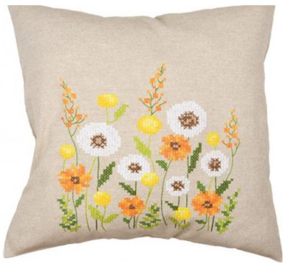 Fluff Flowers - Cushion / PNV230984