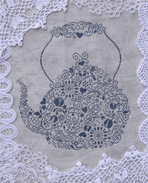 Tea Pot / Alessandra Adelaide Needleworks