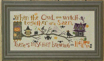 Halloween Branch - Haunted BirdHouse / Bent Creek