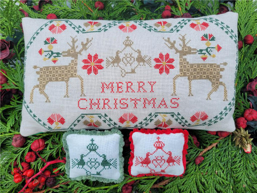 Christmas Deer, A Mexican Christmas Cushion / Crowsfeetstitching