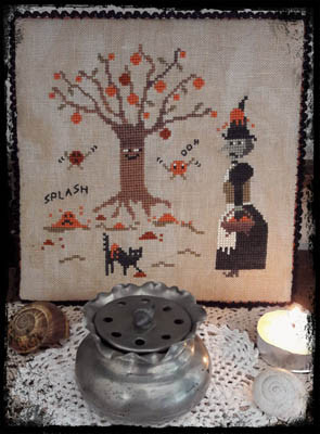 Kaki Tree / Fairy Wool In The Wood