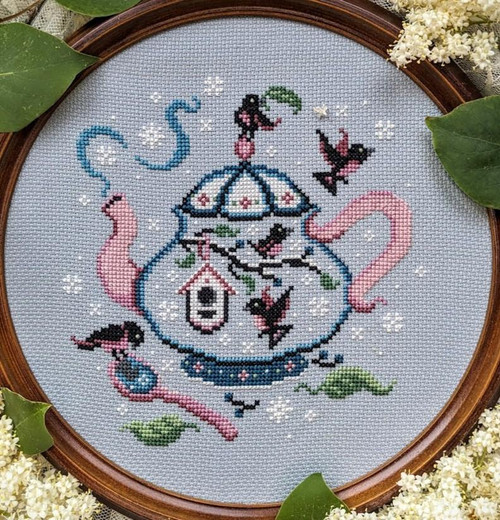 The Songbird Teapot / Haunted Frames