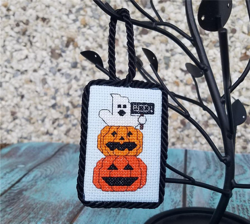 1, 2…Boo! / Keb Studio Creations