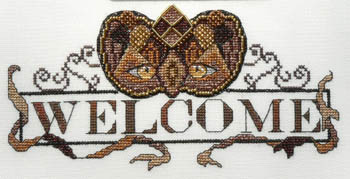 Mardi Gras Welcome (Black & Gold) / MarNic Designs