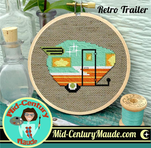 Retro Trailer / Mid-Century Maude