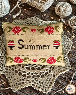 Summer Pillow / MTV Designs