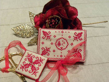 My Needles In Christmas / MTV Designs