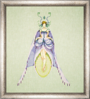 Miss Firefly Fluttering Fashion / Nora Corbett