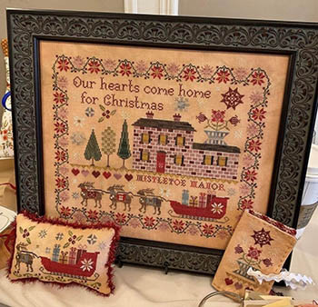 Mistletoe Manor Sampler And Smalls / Pansy Patch Quilts & Stitchery