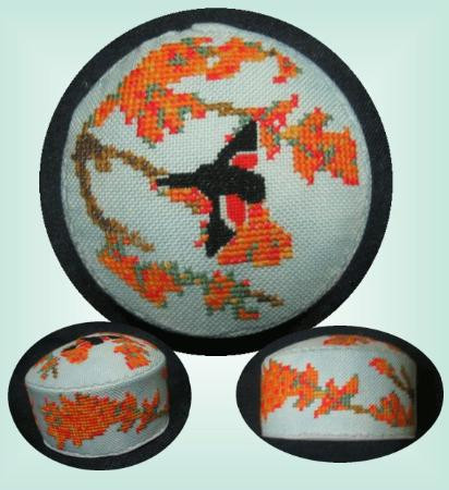 Redwing Blackbird Tin Can Pincushion / Pine Glen Designs